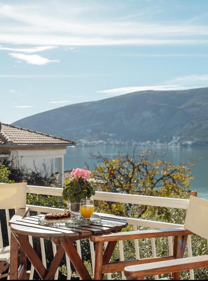 Apartmani Vico Herceg Novi Exterior foto